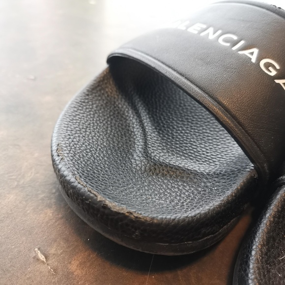Authentic Balenciaga Leather Slide USED Size EU44 main image 4